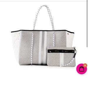 Haute shore neoprene tote bag NWT